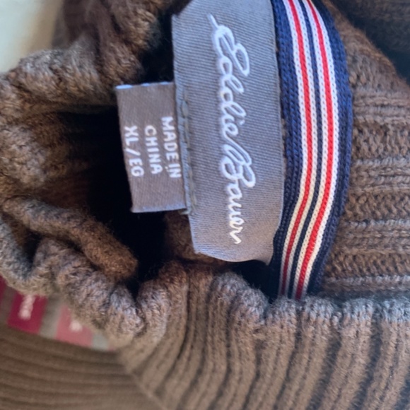 Eddie Bauer Men’s Quarter Button Sweater XL - Picture 12 of 14